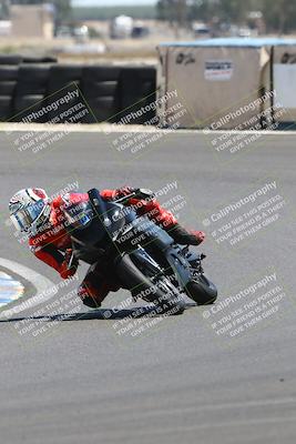 media/Jul-19-2025-TrackDaz (Sat) [[ff1509a44a]]/B Group/120pm (Turn 6)/